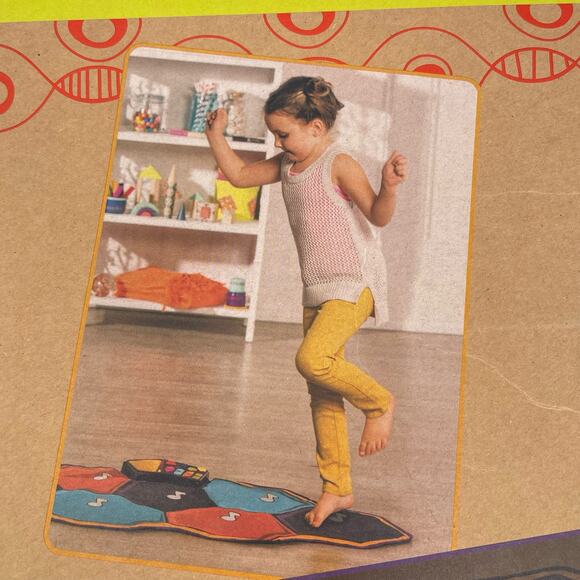 Mat-A-Matics Soft Musical Fold Away Music Mat Dance Memory Wacky Sounds 3-10 yrs - Picture 9 of 16